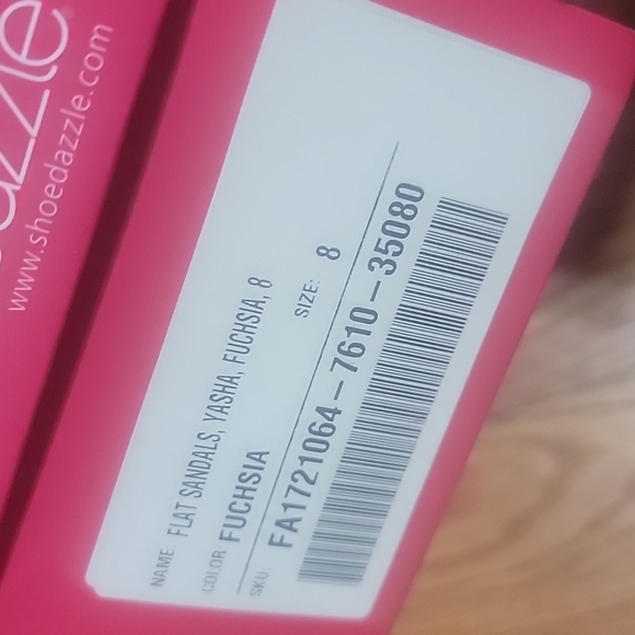 Shoedazzle fuchsia flat sandals size 8 - Picture 7 of 7